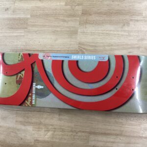 Girl Geering Swirl 8.0